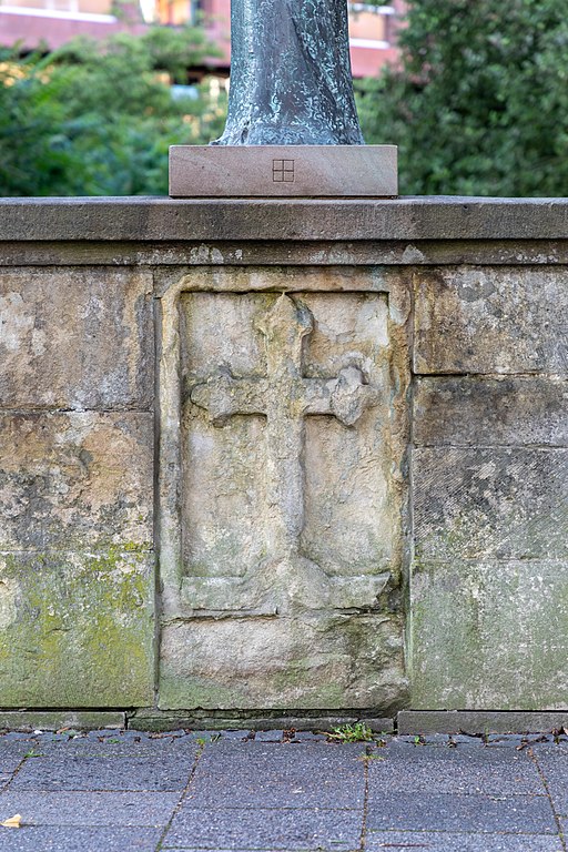 Dietmar Rabich / Wikimedia Commons / “Münster, Aabrücke am Bispinghof, Mordkreuz -- 2020 -- 8275” / CC BY-SA 4.0
